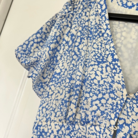 NWT Abound  Blue and White Midi Dress - Picture 6 of 7